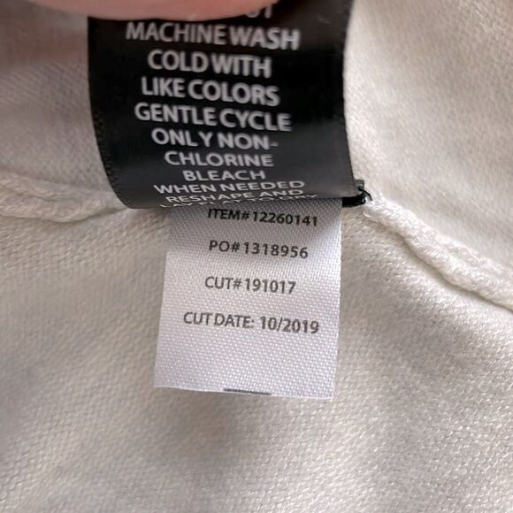 Torrid Mini Sweater Cross Front Skater Dress. Ivory. Size 2X. - Picture 13 of 13